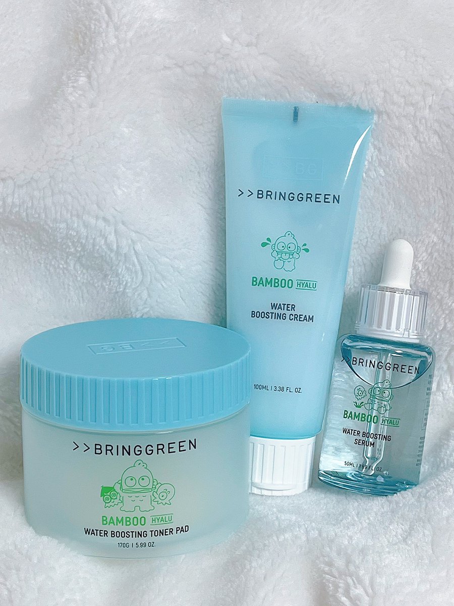 BBERRY_V's tweet image. #광고 #RT이벤트 추첨을 통해 3분에게 올리브영 상품권 2만원권 보내드려요! (~8/29)
브링그린 @bringgreen_kr 대나무 라인 X 한교동 콜라보 기획세트로 출시했어요!💙🤍

촉촉한 수분가득 대나무 수분 라인에 귀여운 랜덤 #한교동 굿즈까지! 😍 #9월올영세일 에서 만나보세요!  #브링그린한교동