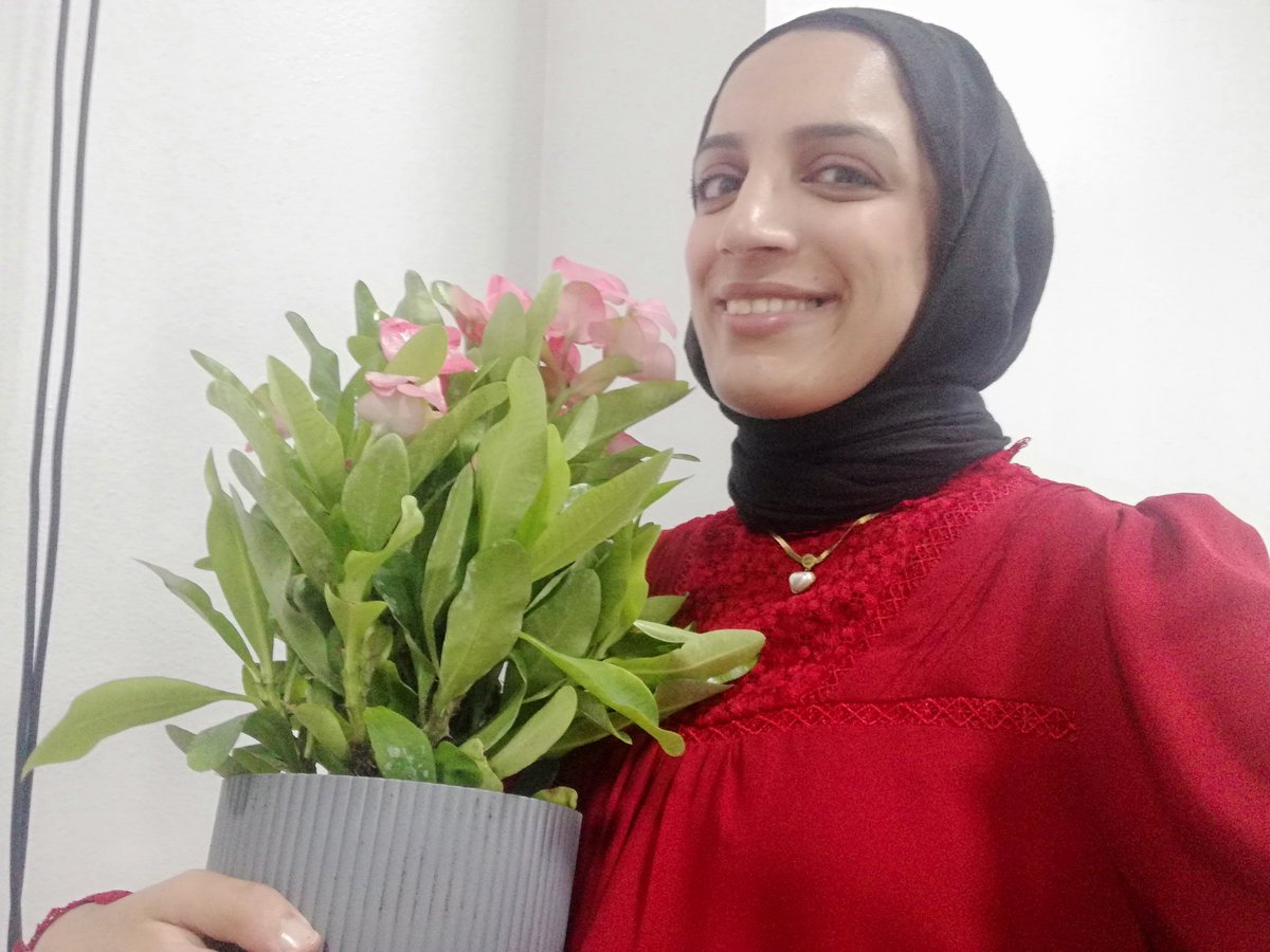 İlk iş günü çiçeğim. ❤️