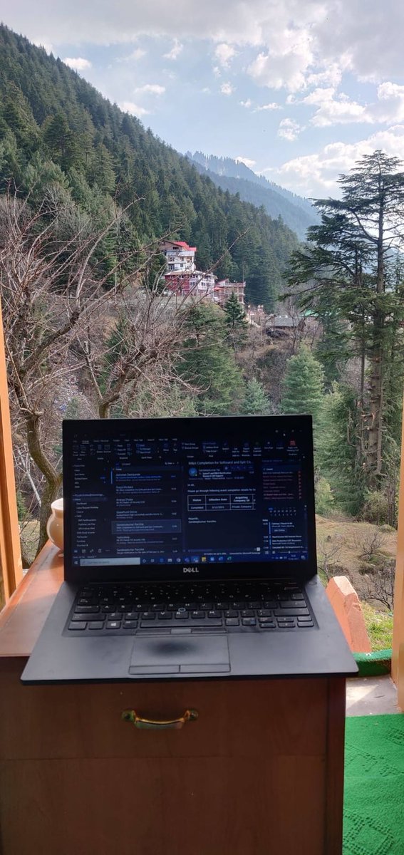 Remote work: where your daily 'commute' is a 10-second journey from bed to desk

Your workwear = homework + sweatshirt. The best part? You control your view.

Our team has been working remotely from day 0! how? 👇

- Gaining trust remotely? We just over-communicate until we're