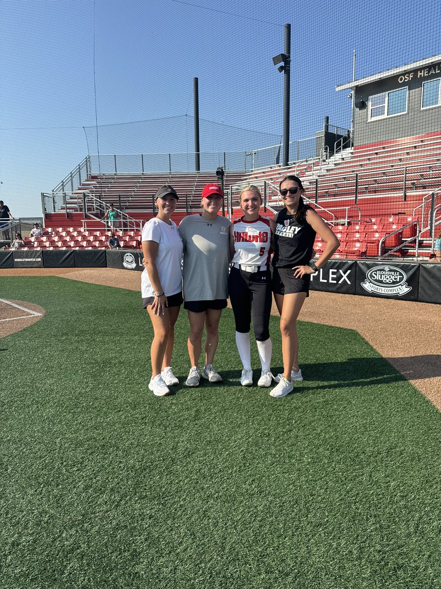 Thank you Bradley Softball for hosting a wonderful, well organized, and fun camp!
It was great to work with both the coaches and the players. I learned some new drills that will be extremely helpful in the outfield. Go Braves!! <a href="/CoachSWillis22/">Sarah Willis</a> <a href="/lo_gambone/">Lauren Gambone</a> <a href="/cait_bone3/">Caitlin Gambone</a> <a href="/il_hawks/">Illinois Hawks/ IL Hawks Fastpitch/Select FP</a>