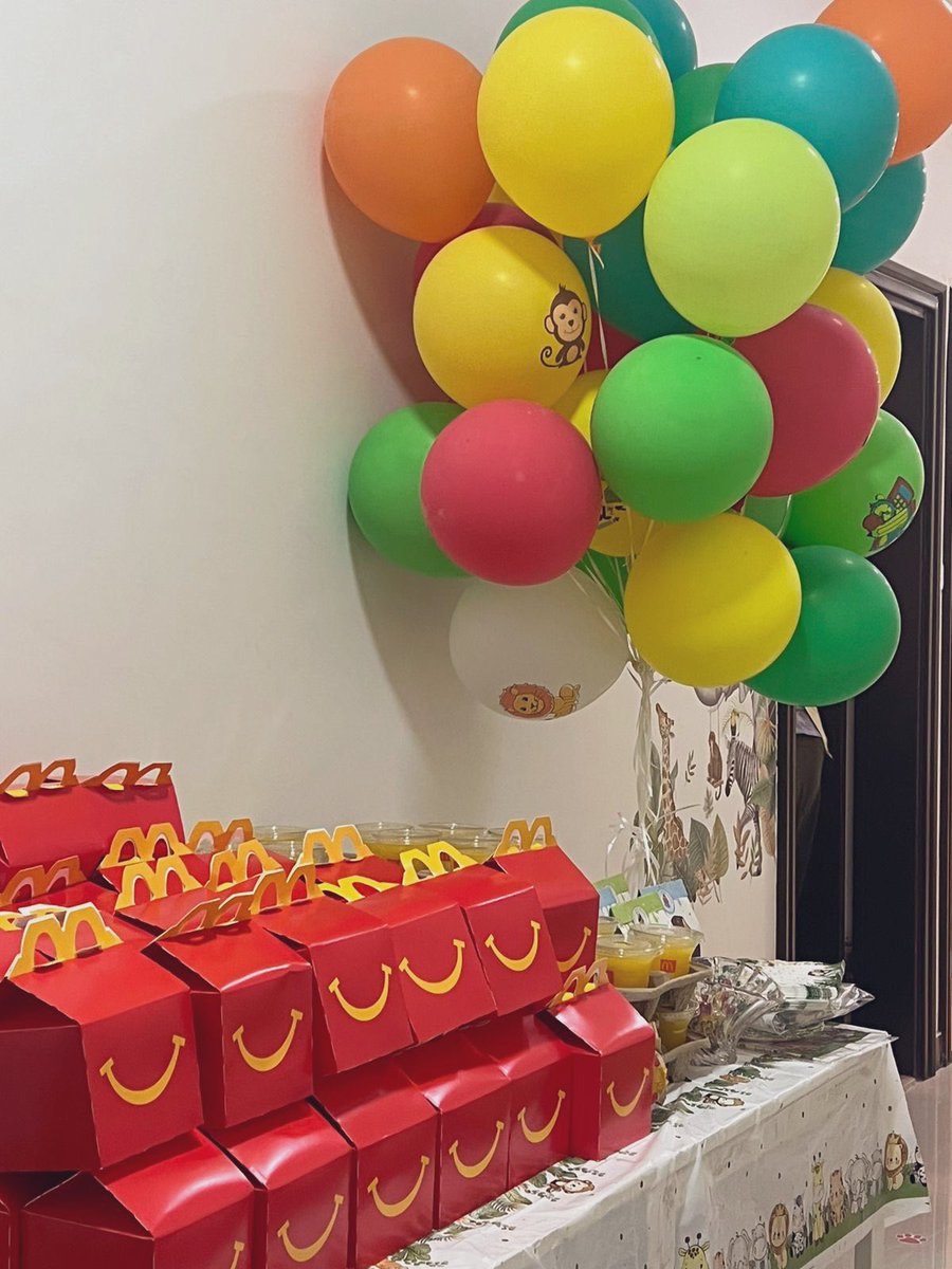 كلمات الشكر لن توفيكم حقكم ، فشكرًا ماكدونالدز <a href="/McDonaldsKSA/">ماكدونالدز السعودية - الوسطى والشرقية والشمالية</a> على عطائكم الدائم ، واسعادكم للاطفالنا 🤍