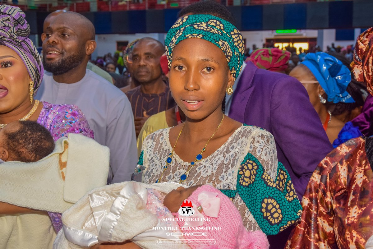 lfcbarnawakad's tweet photo. Highlights from our End of the month thanksgiving service &amp; special Mantle service 25||08||2024. see you next week, don't come alone, come with a friend #lfcgofkd #lfcbarnawakd https://t.co/hVDO78IaQ1