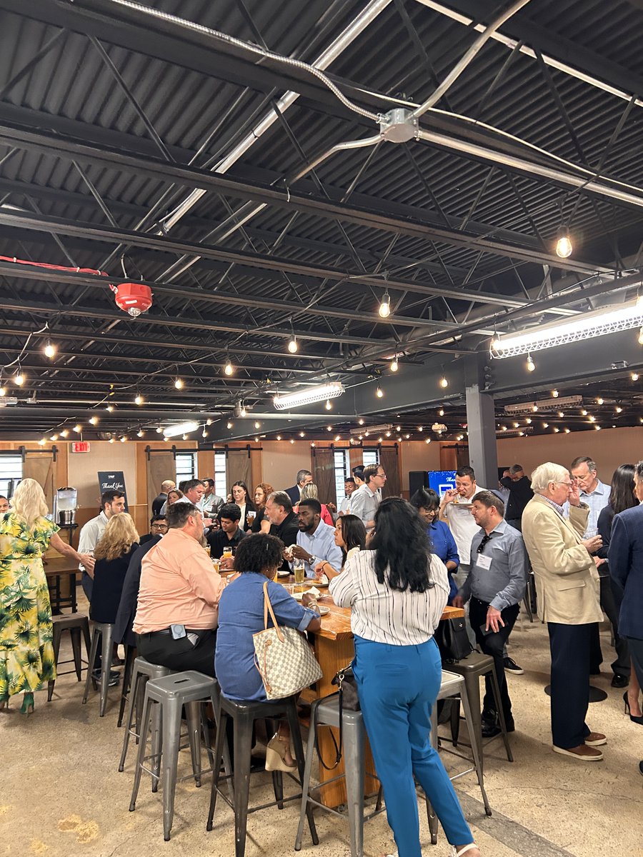 SFMAINC's tweet photo. 🎉 What an incredible evening at our Miami-Dade Member Connect + 2024 MOTY Finalist Meet &amp; Greet!

Thank you to everyone who made this night unforgettable! Until the next one, South Florida! 🌍💼

#SFMA #Manufacturing #MiamiDade #MemberConnect #MOTY #MadeinSOFLO https://t.co/ajvu6ZQWOn