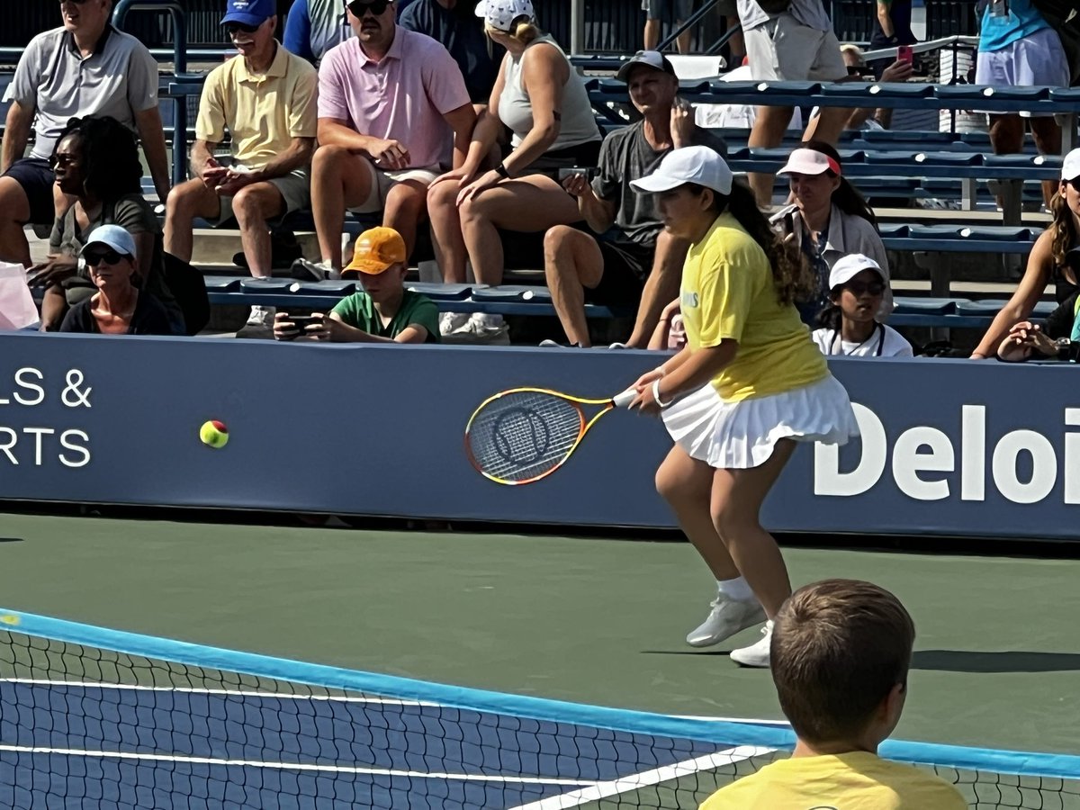 DuffyOnWCMF's tweet photo. Now when I say a Duffy has played the @usopen, I’ll only be KIND of lying. https://t.co/HrkPY0dalD