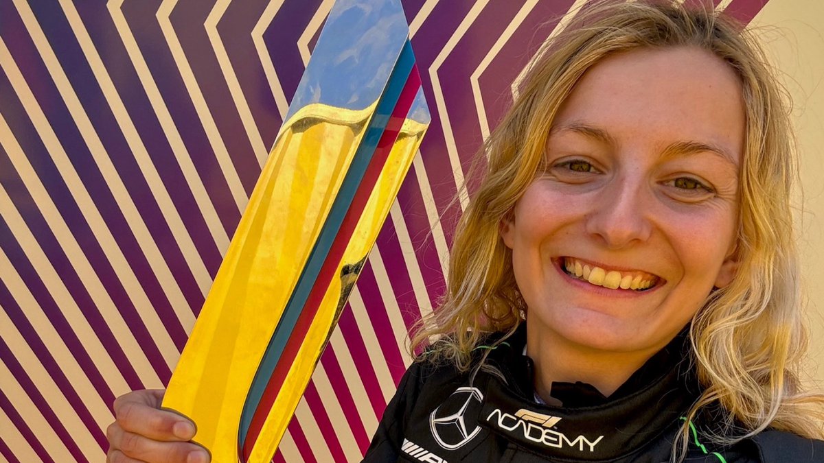 DorianePin's tweet photo. Dankjewel, Zandvoort! 🧡 https://t.co/brqeDkDO6B