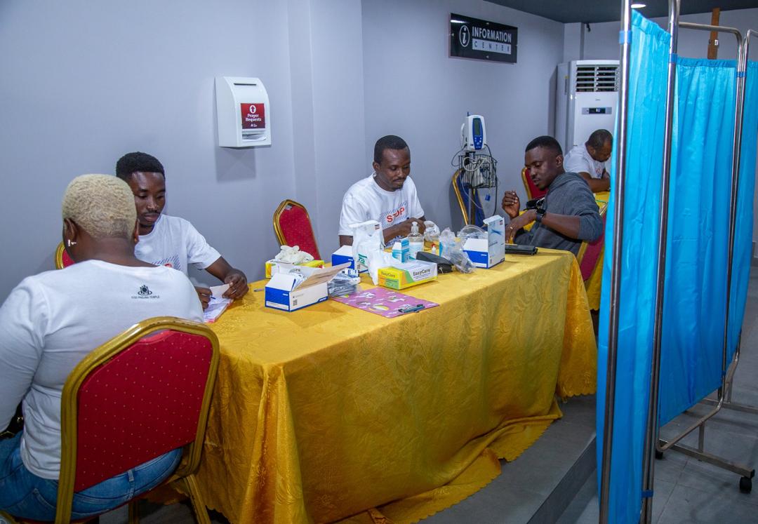hepaghana's tweet photo. We provided education on hepatitis B and C @ ICGC Tema. Over 100 persons benefited from free hepatitis B and S screening.

@GlobalHep @CHIPO_HBV @Hep_Alliance @WHOGhana @_GHSofficial https://t.co/PEOWMsmAyg