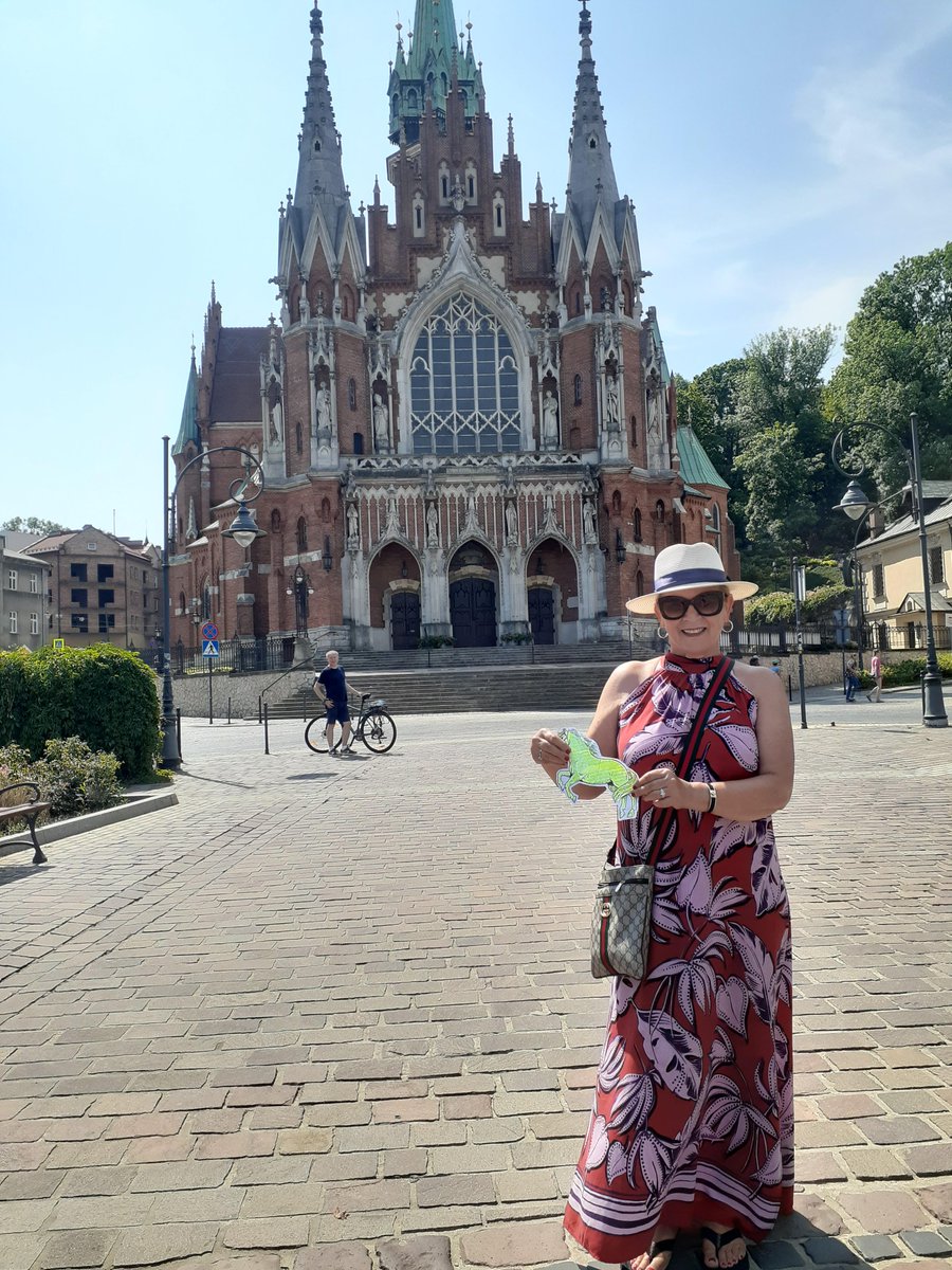 Flat Mustang tweet media