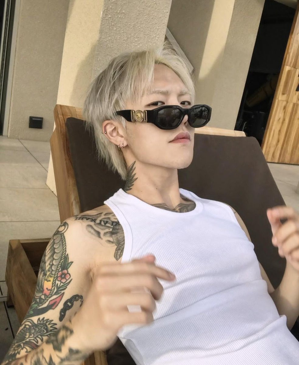 ZINYC404's tweet photo. ⠀⠀⠀⠀  ⠀
⠀⠀⠀⠀  ⠀
⠀⠀⠀⠀  ⠀         :: 𝐢𝐳𝐩𝐧𝐨𝐭𝐢𝐜 @ 
⠀⠀  ⠀⠀  ⠀  
⠀                 . . . 𝙲𝚘𝚖𝚎 𝚌𝚕𝚘𝚜𝚎𝚛  
⠀⠀  ⠀ https://t.co/ZQpA4S36ka