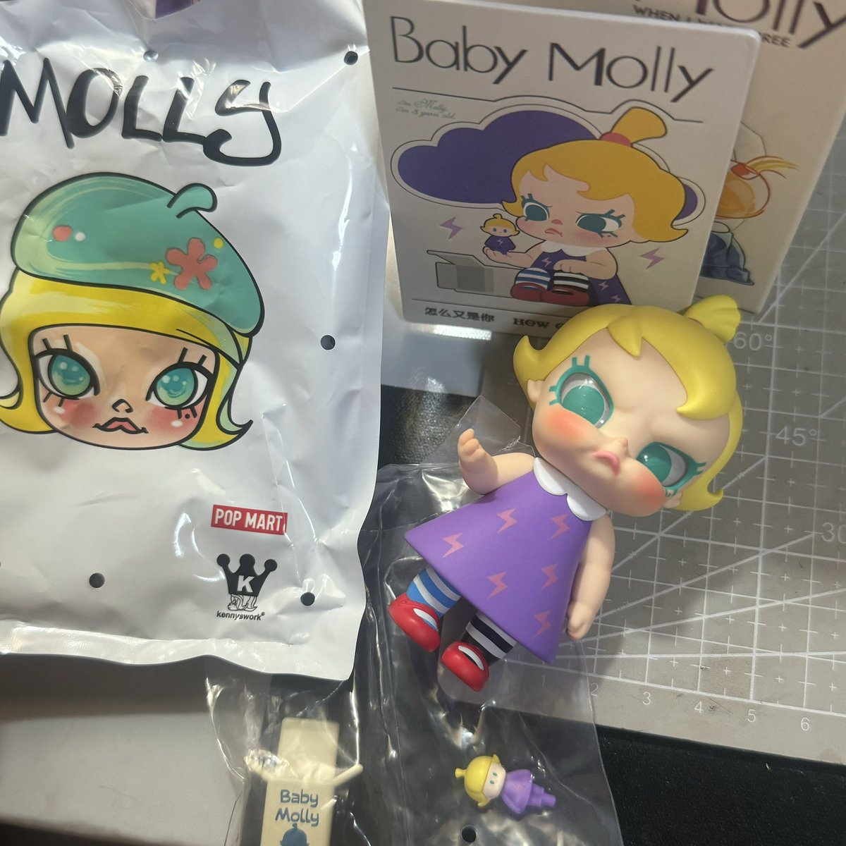 kedcutelk's tweet photo. พร้อมส่งน้อง Baby Molly 
นอนในถุงอย่างเดียวยังไม่ได้ไปไหน 
ราคา 380 ฿ รส. 

 #babymolly #ตลาดนัดpopmart #ตลาดนัดmolly #ตลาดนัดarttoy #babymolly #มอลลี่ https://t.co/JXyo2tG345