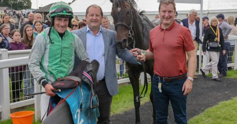 RacingPost's tweet photo. Exactly 50 years on from the famous Gay Future coup, the sons of one of the major figures involved emulated that famous day by having their own winner at Cartmel