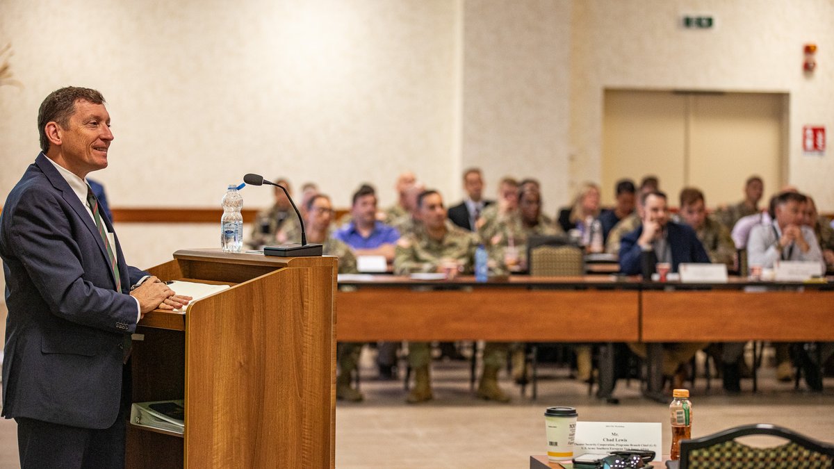 SETAF_Africa's tweet photo. Today #SETAFAfrica kicked off the 4th semi-annual Theater Security Cooperation workshop, featuring speakers and panelists from the @TheWilsonCenter, @AfricaACSS, @USAfricaCommand, @USASAC &amp; the Defense Security Cooperation Agency.

🌍 #InstitutionalCapacityBuilding https://t.co/mPsfVyawJe
