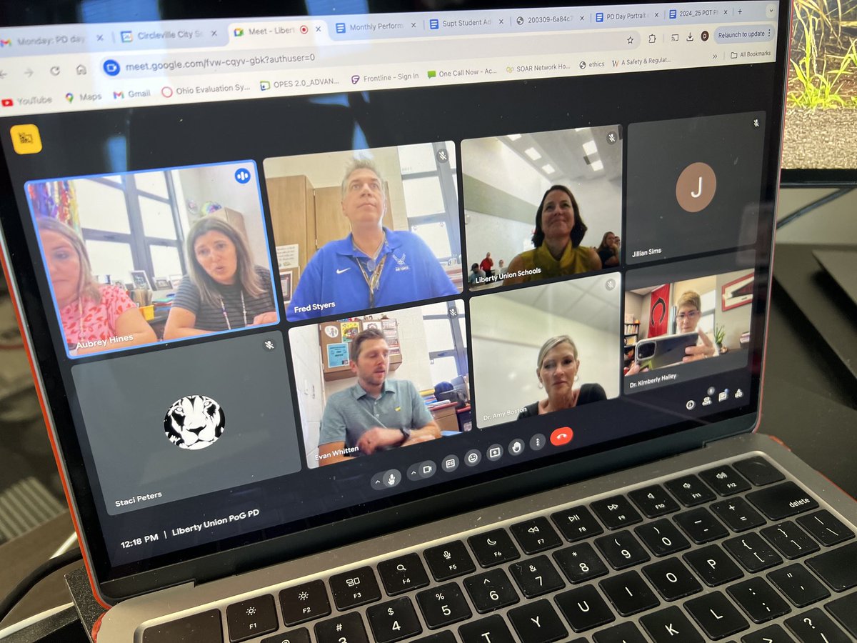 🎉So proud of our teachers from ⁦<a href="/CirclevilleCity/">Circleville City Schools</a>⁩!! Today Aubrey Hines, Heather Miller, Evan Whitten and Fred Styers shared their journey to embed the 5 Competencies in Portrait of CV Tigers with ⁦<a href="/LibertyUnion/">Liberty Union</a>⁩ teachers ⁦<a href="/CESTigerPride/">Circleville ES</a>⁩ ⁦<a href="/CHSTigerPride/">Circleville HS</a>⁩