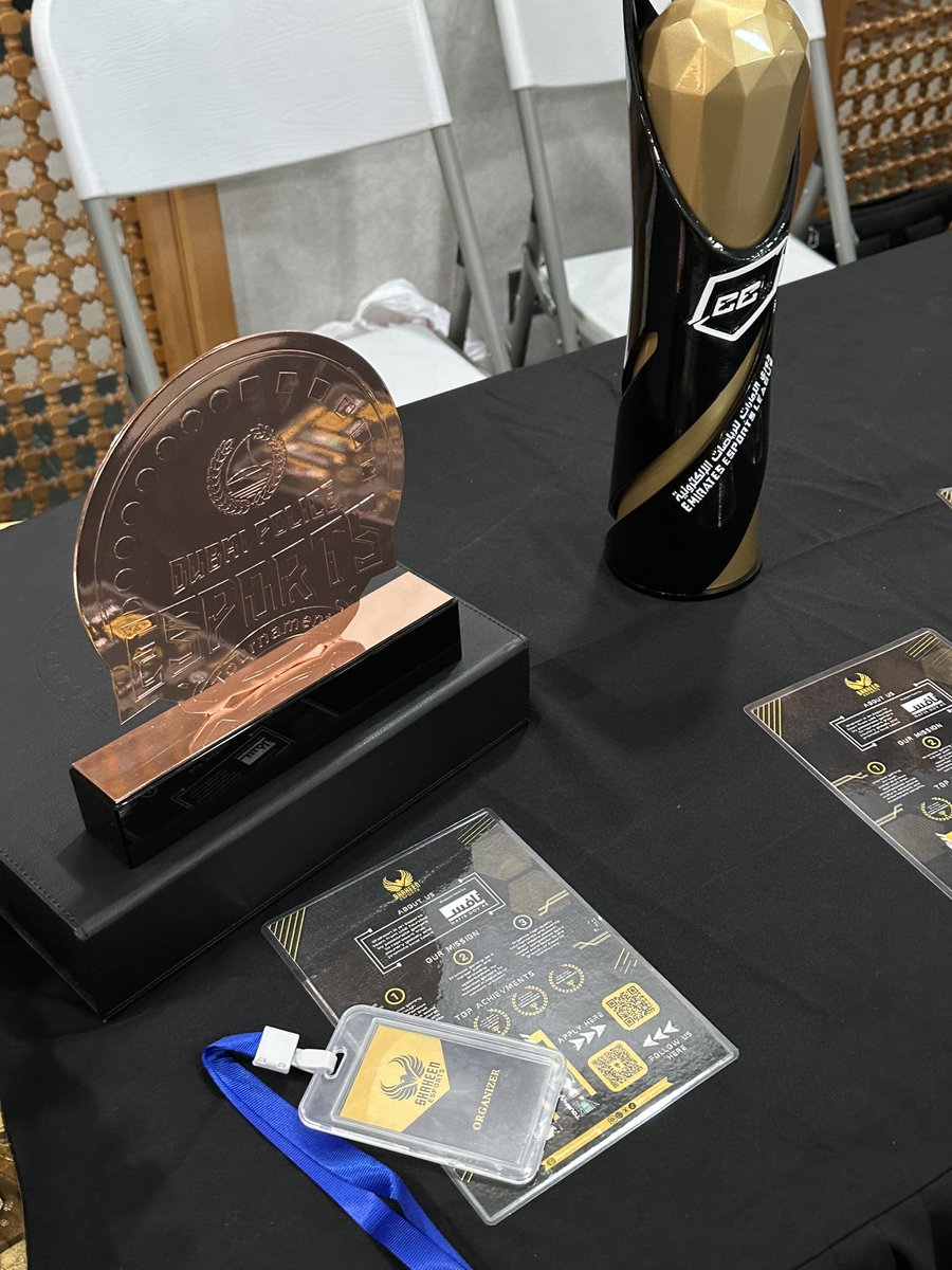 shinya 𝜗𝜚 tweet media