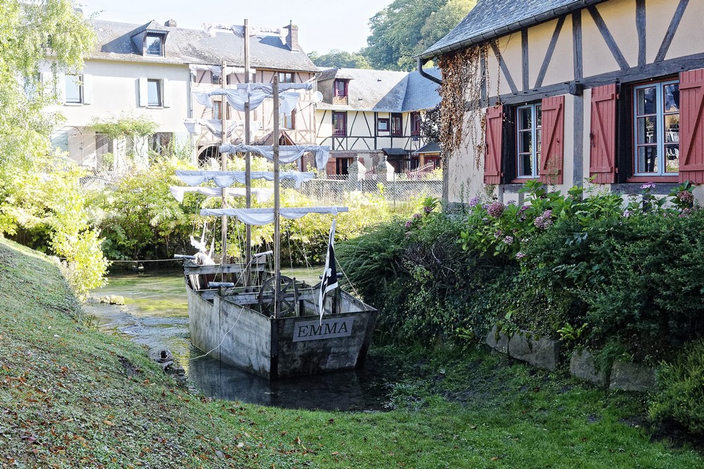 presse_30's tweet image. "Merci de continuer à vous souvenir" - #ry 
#commémoration #libération #lebulletin #intercauxvexin #seinemaritime #normandie