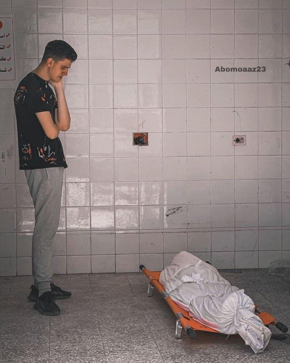 كنا نعتقد أن الجميع سيكونون بجانبنا في أصعب الأوقات، لكن الحقيقة كانت قاسية، تركونا نواجه المصير وحدنا، نكافح للبقاء على قيد الحياة وسط هذه العاصفة، كم هو مؤلم أن تجد نفسك وحيدًا في معركة لم تخترها، وأن تشعر بأن العالم بأسره قد تخلى عنك 💔