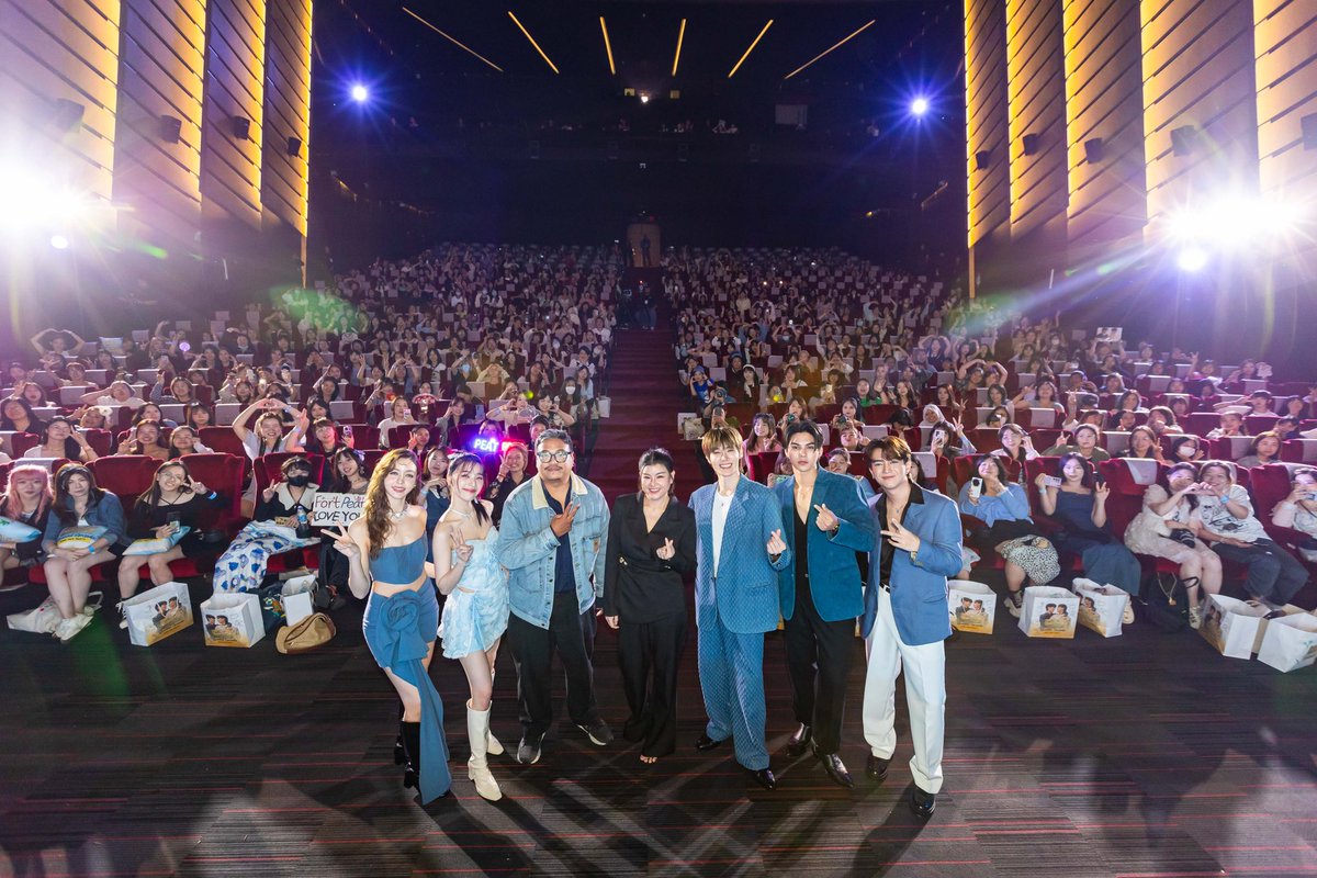 peatwasu's tweet photo. ขอบคุณ #CaptainPeat และ #BabyFeat สำหรับความรัก ความสุข เสียงกรี๊ด ของขวัญและแรงซัพพอร์ตที่เกิดขึ้นภายในงานและตลอดช่วงเวลาที่ผ่านมามากจริงๆครับ ขอบคุณที่ชอบซีรีส์ของพวกเรา หลังจากนี้จะเป็นการร่องเรือเดินทางครั้งยิ่งใหญ่ของพวกเราแล้ว รอติดตามกันด้วยนะครับทุกคน

สุดท้ายผมขอให้ทุกคนพักผ่อนเยอะๆ ได้กินของอร่อยทุกวัน ดูแลตัวเองกันดีๆ นะครับ ไว้เจอกันใหม่ครับ 🩵

#LoveSeaFanParty