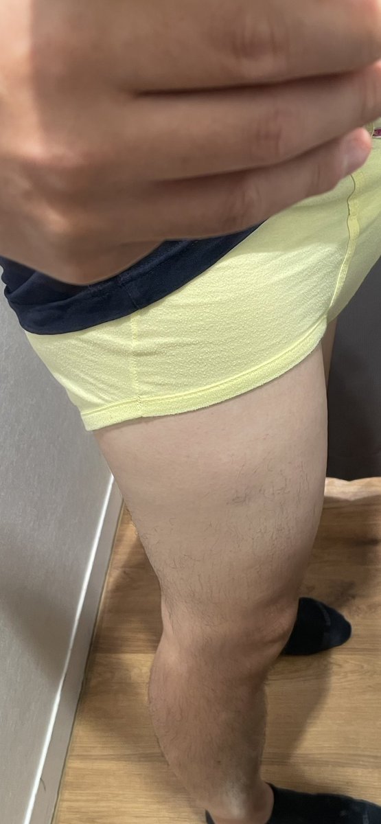 更衣室拍一下😝