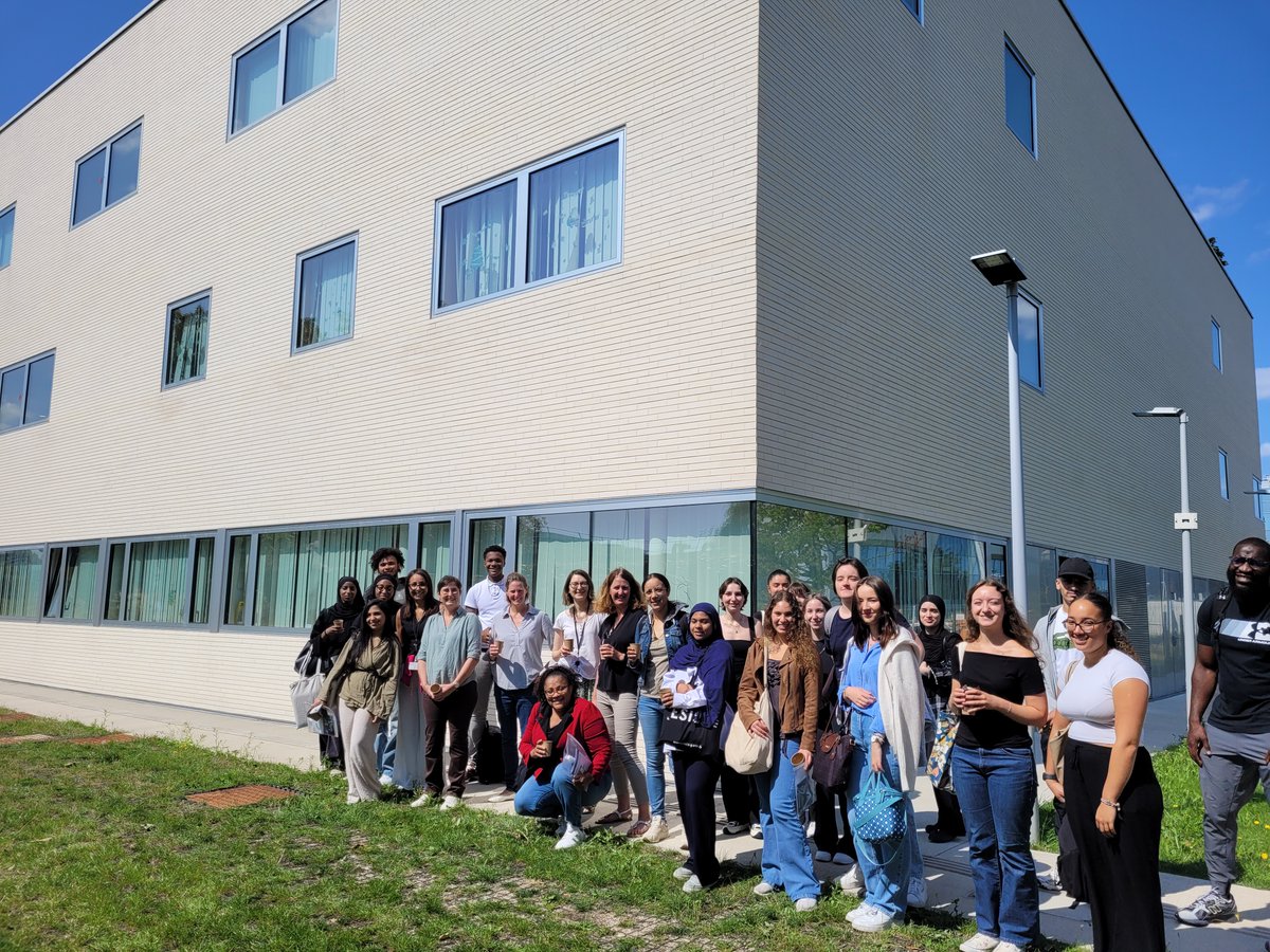 Bienvenue aux 2 nouvelles promotions d'étudiants paramédicaux, infirmier(e)s et manipulateurs(trices) en électroradiologie médicale)  ! Ils sont plus de 300 à avoir fait leur rentrée à l'Institut de Formations Paramédicales (IFPM) d'Evry-Courcouronnes. Excellente rentrée 2024 !