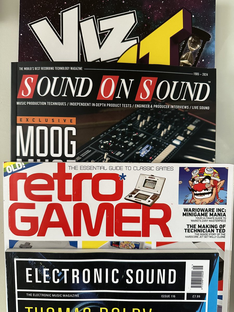 My four bank holiday mags! <a href="/vizcomic/">Viz Comic</a> <a href="/soundonsoundmag/">Sound On Sound</a> <a href="/RetroGamer_Mag/">Retro Gamer</a> <a href="/ElectronicMagUK/">Electronic Sound</a> #buymagazines