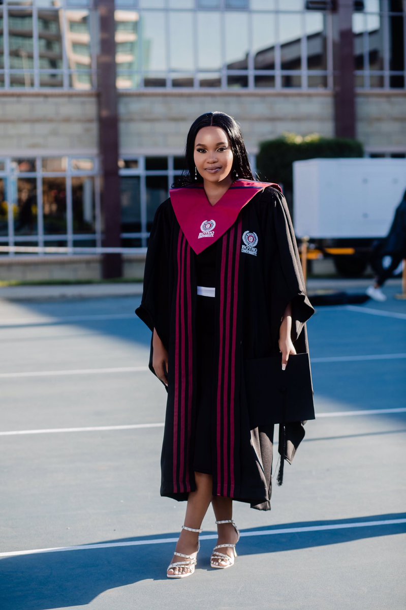 Book Your Graduatio Photoshoot Today!..