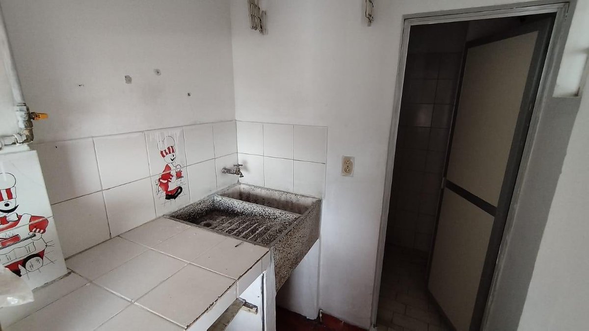 ¿Estás buscando una excelente inversión? ¡No te pierdas esta increíble oportunidad de adquirir dos amplios apartamentos en una ubicación privilegiada de Bucaramanga! 📞 316 6616043
#sevende #casaenventa #ventas