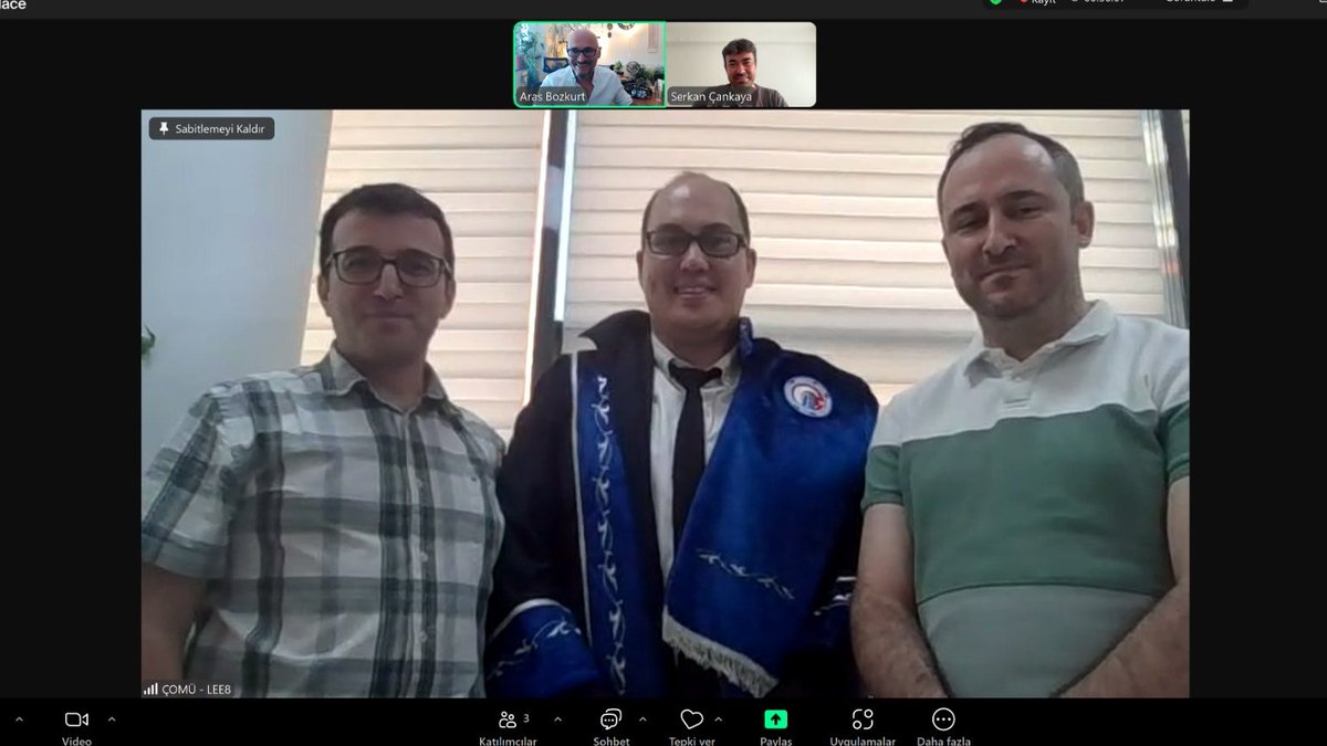 Serkan İzmirli hocamın birinci benim ise ikinci danışmanı olduğum Anıl Harun Kılıç'ı öğrenme analitikleri konulu başarılı tez savunmasından dolayı tebrik ederim. Yahya Han  Erbaş ve Serkan Çankaya hocalarıma değerli katkılarından dolayı ayrıca teşekkür ederim.
<a href="/anlharunkl1/">anıl harun kılıç</a>