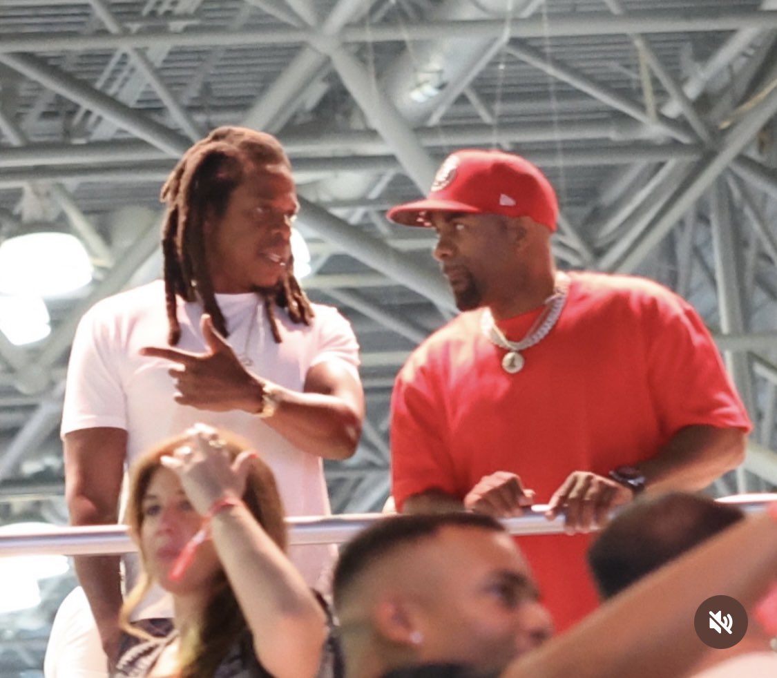 Our <a href="/DEMUPro/">DEMU</a> advisor DJ Clue talking to Jay-Z. Could it be about DEMU?

How hard would #Cardano pump at the news?

While I don’t need the support of the community to succeed, it would be nice to have. 

At the end, I’ll just say “you’re welcome” to all bag holders.