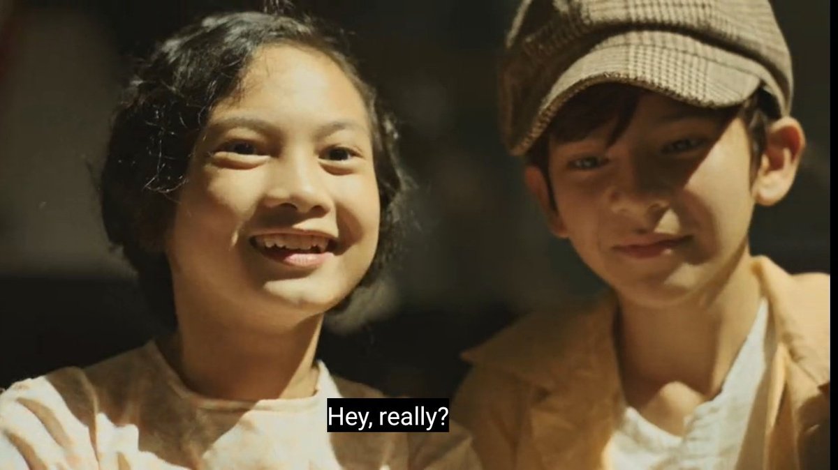 thesalamisim's tweet photo. young eduardo, adelina, &amp; teresita learning japanese from hiroshi. and it includes the phrase “i like/love you, adelina.” na ginamit ni hiroshi to tell teresita how he truly feels (and also he's so nice for saying it in japanese upang di mapahiya si teresita) 

#PulangArawEp24 https://t.co/zwoLflGOyT