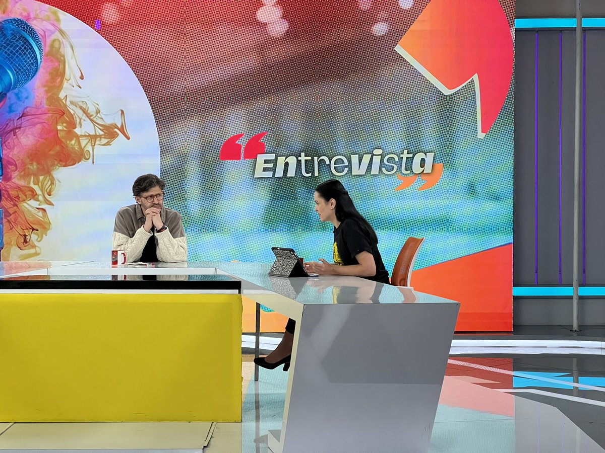 Una familia estrato 3 en Bogotá paga entre $2960 y $3480 pesos por m3 de agua. Por  el contrario Coca Cola en el 2016 pagó menos de $11 pesos por m3. Y con precios actualizados, a 2024 serían tan solo $83 pesos por m3. 

Las reglas del juego deben cambiar.