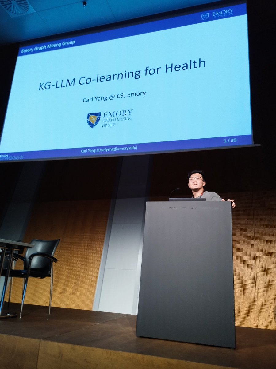 davidebus's tweet photo. Keynote from Carl Yang starting now! https://t.co/a7WywUMgzX