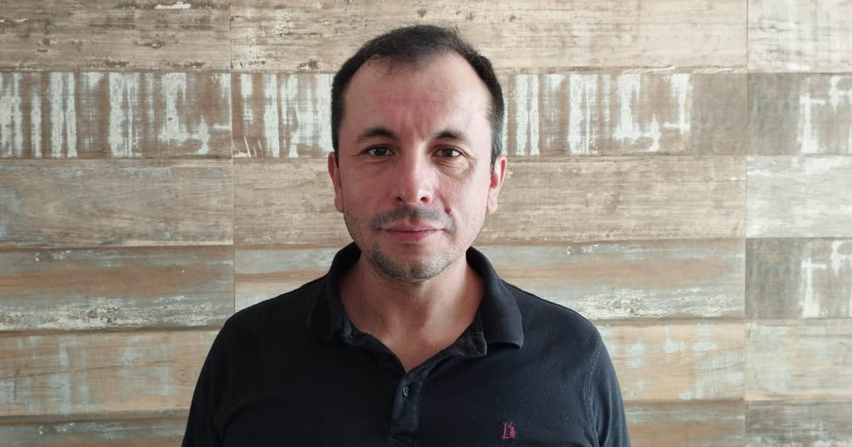 Elettroni e fotoni, relazioni senza più segreti

Lo studio di UniTrento e Università di Chicago, pubblicato sulla rivista Physics Review Letters, ha prodotto un’ipotesi universale per capire le interazioni tra particelle subatomiche e la luce. 

pressroom.unitn.it/node/13894