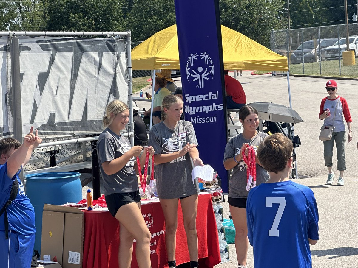Yesterday, Francis Howell Central hosted Special Olympics softball. Twelve of our girls volunteered to umpire, keep score, hand out awards, and run the concession stand. It was great seeing them give back to a game that has provided so much to them!