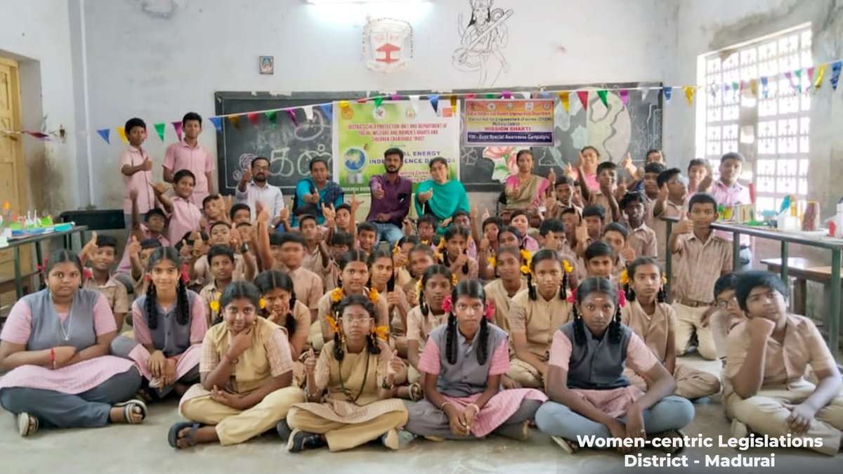 SocialWelfaretn's tweet photo. 100-DAYS AWARENESS PROGRAM
Women-centric legislations week.

Conducted between July 22- July 26 at #Karur #Madurai #Mayiladuthurai

#SANKALPNariShakti
#SANKALPMissionShakti https://t.co/RpM4xUOKzV