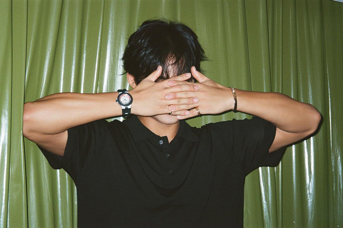 PopBase's tweet photo. Mingyu of SEVENTEEN looks dulcis in new photos. https://t.co/CvZeP4fNDV