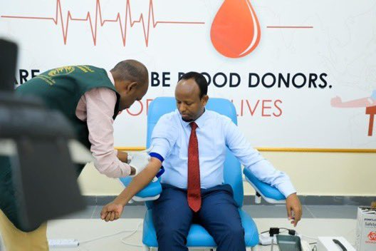 dhoorebbc's tweet photo. #Somalia’s Health Minister @DrAliHajiadam announced that the National Blood Bank is now fully operational. This vital facility is an essential resource for the country and will greatly benefit those in need of blood transfusions. https://t.co/TeCPzbKWVx