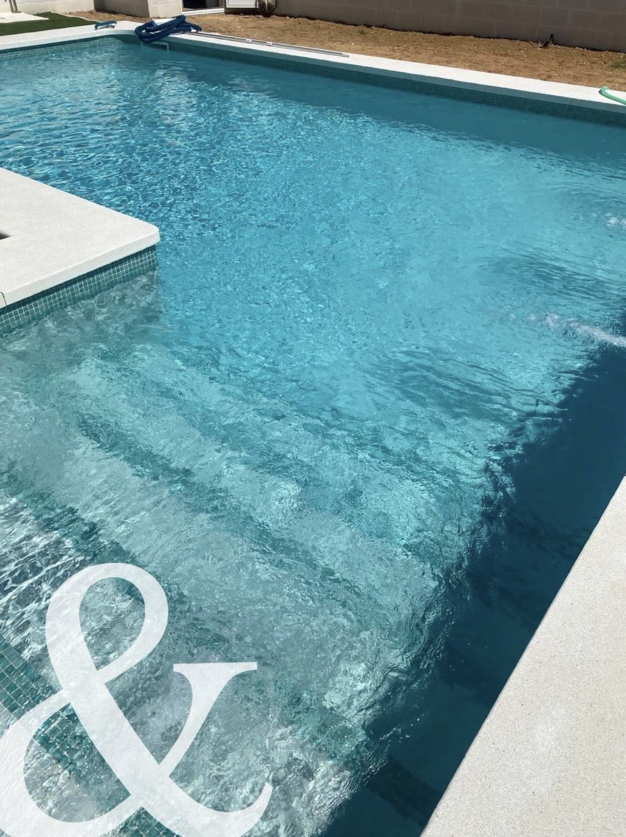 banyarte's tweet photo. #proyecto #lamonacilla 

#pool #pooldesign #exterior #exteriordesign #exteriordecor 

#Bienvenidosaldiseño #banyarte #interiordecor #interiorinspiration #design #ilovetiles #tileaddiction 
Instagram: @banyarte

https://t.co/KVVelDFIFg https://t.co/8usL6liT1s