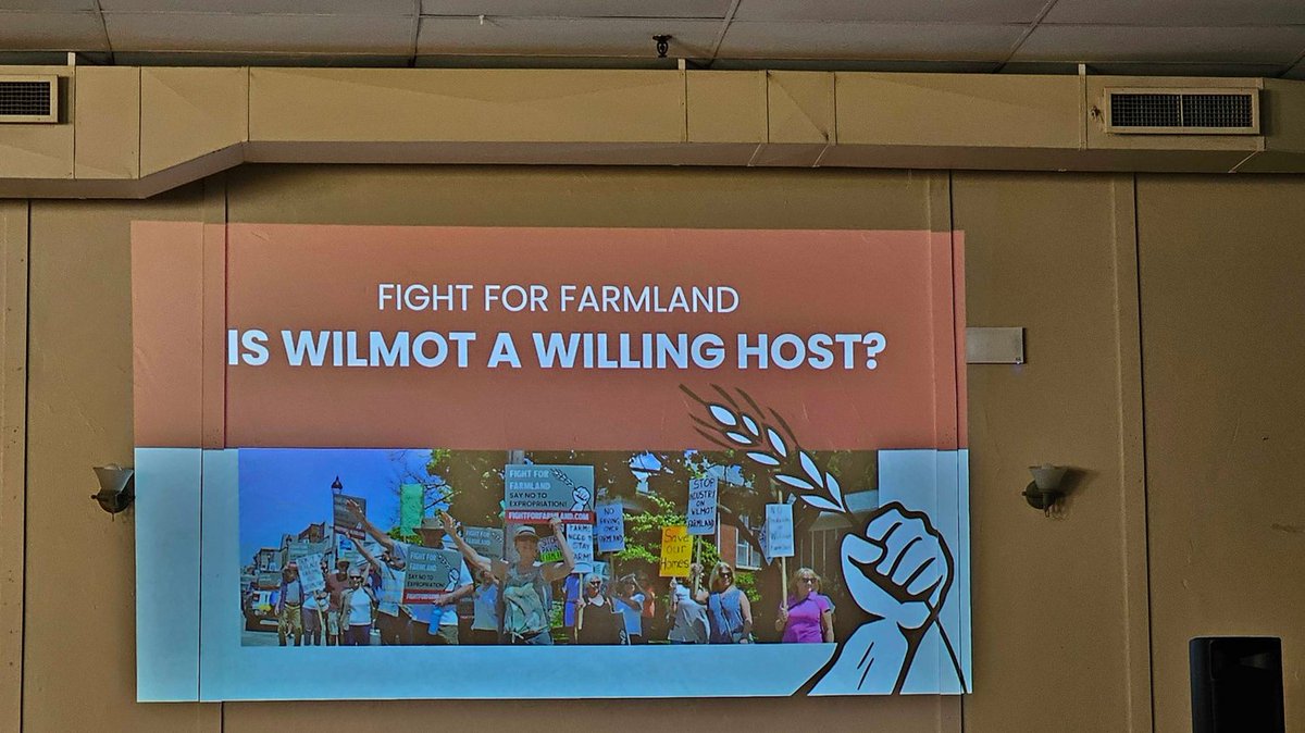 There's a protest rally at the upcoming Wilmot Township Council Meeting tonight - 5:30pm @ Castle Kilbride in Baden! Bring your signs, and show up to #StandWithFarmers in the #FightForFarmland .

#NoFarmlandNoFood #OntarioFarms #UnwillingHosts #Protest #WilmotTownship