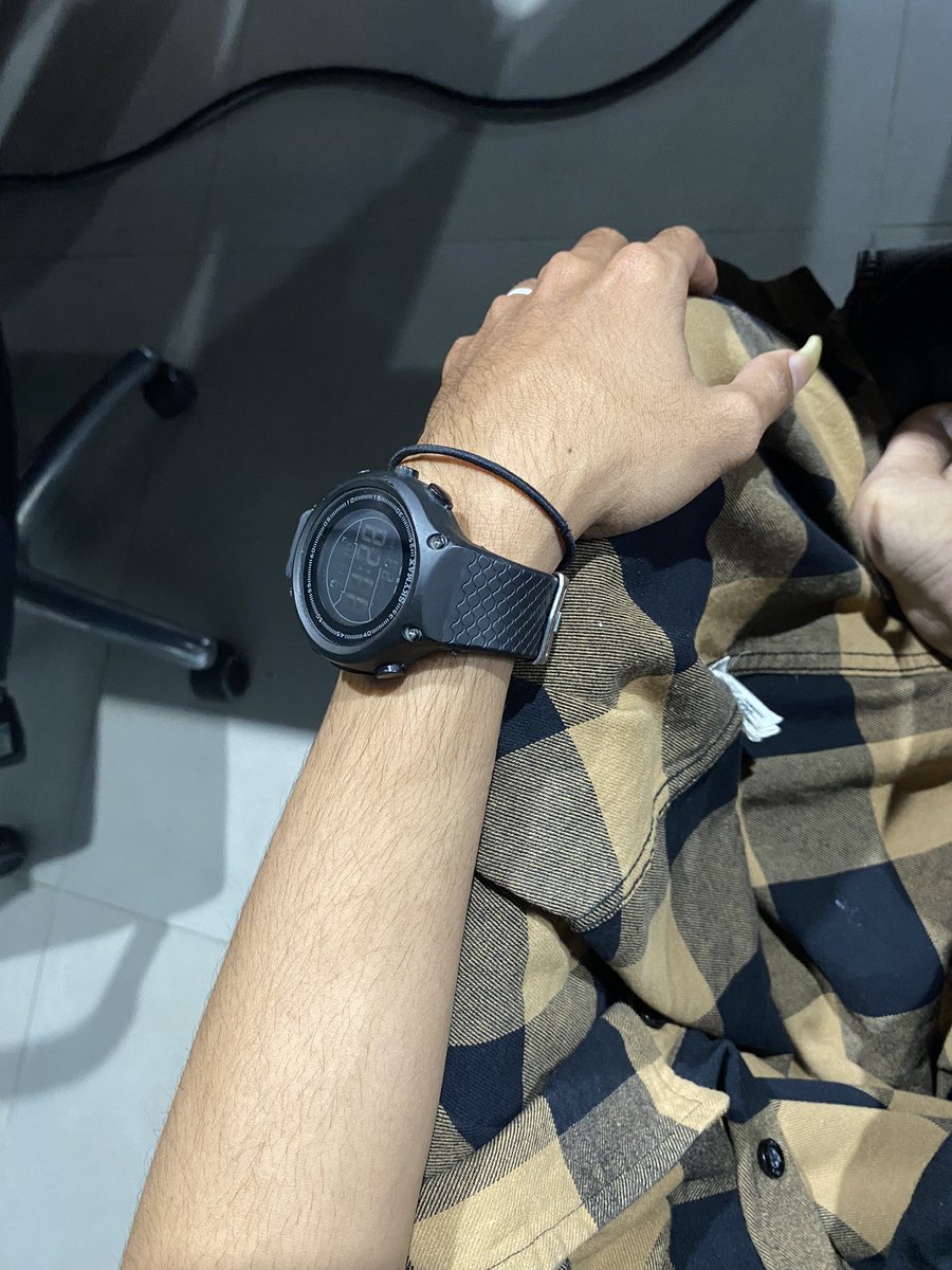 Anjengg ada gempa ahh kagettt