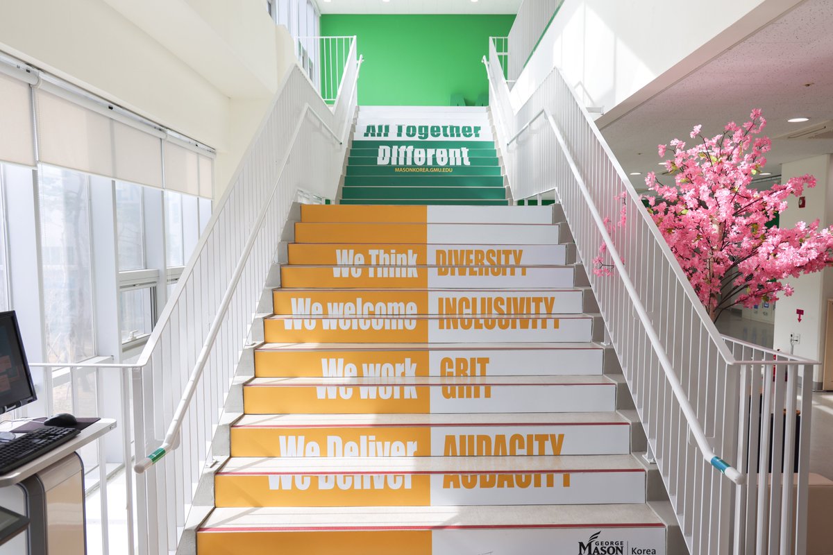 George Mason University (@georgemasonu) on Twitter photo First day of school emotions...
The start of something #AllTogetherDifferent...
#Welcome2Mason, Patriots! Have an amazing first day of the new semester! #MasonNation 💚💛😭
#Mason2025 #Mason2026 #Mason2027 #Mason2028
📷: OUB/<a href="/Mason_Korea/">Mason Korea</a> First day of school emotions...
The start of something #AllTogetherDifferent...
#Welcome2Mason, Patriots! Have an amazing first day of the new semester! #MasonNation 💚💛😭
#Mason2025 #Mason2026 #Mason2027 #Mason2028
📷: OUB/<a href="/Mason_Korea/">Mason Korea</a>