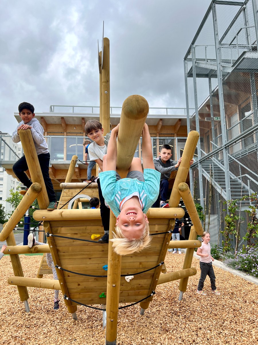 Today we opened the new Primary School playground.  A huge thank you to our students and playground makers extraordinaire <a href="/eibe/">絵井部x</a> in helping us design this new addition to our campus!  #WeLovePlay #ISRpyp