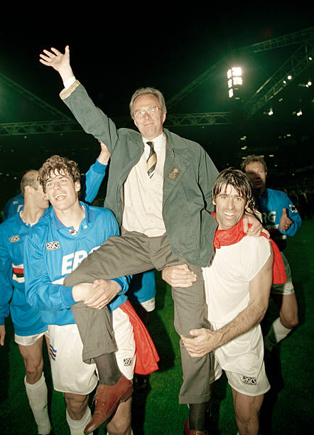 😢
💔💙🖤🤍