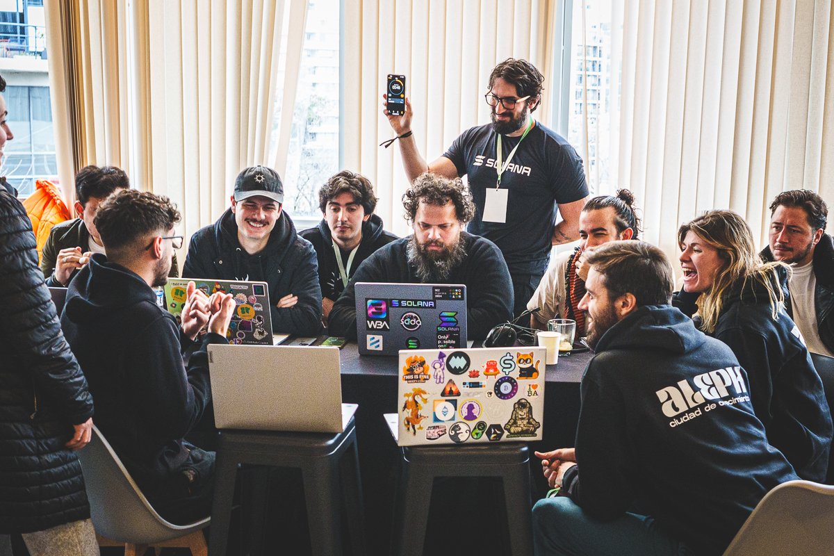 cripto_t's tweet image. Aleph Hackathon culminó tras casi 40 horas ininterrumpidas este fin de semana
#Aleph  #AlephHackathon #AGMI @crecimientoar #criptomonedas #blockchain #Argentina
📷 criptotendencias.com/actualidad/ale…