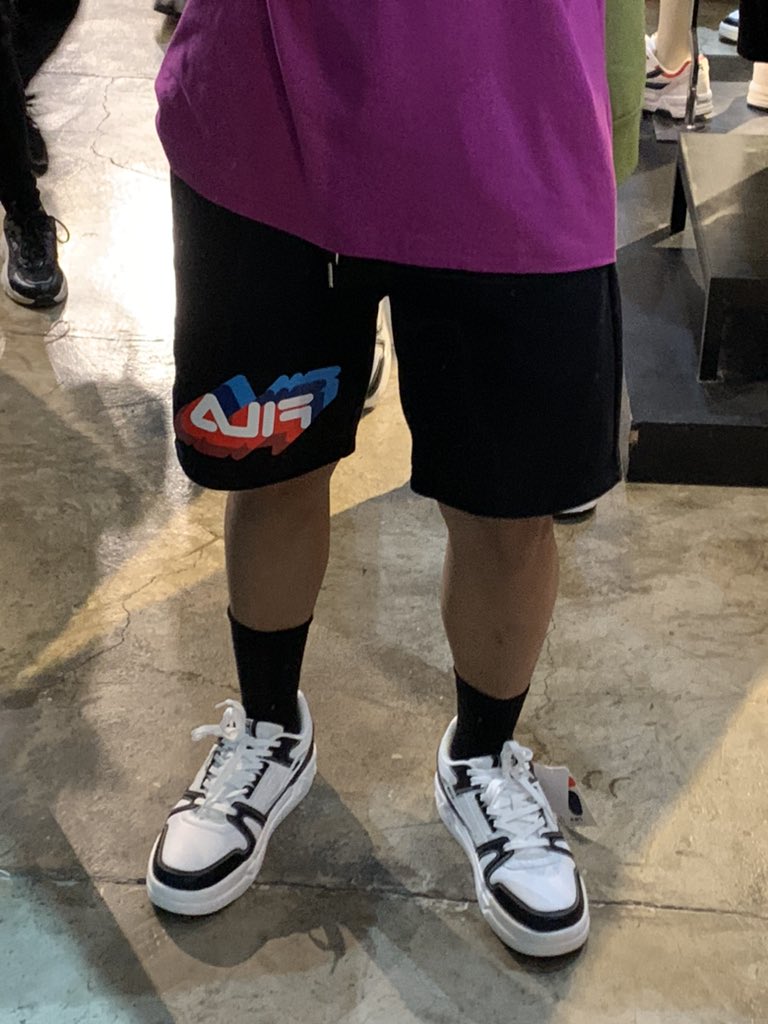 azter_tatin's tweet photo. •~~* KPOP Medley Segment fit 👕 *~~•

Thank you @FILAph for supporting I’m An Idol Debut Showcase!

@_asterofc @asterisk_ph 

#ASTER #ASTERImAnIdol #ASTER_AXIS #ASTER_TATIN #ASTER_BINGO #TWINKLE https://t.co/5RpNFBf8fC