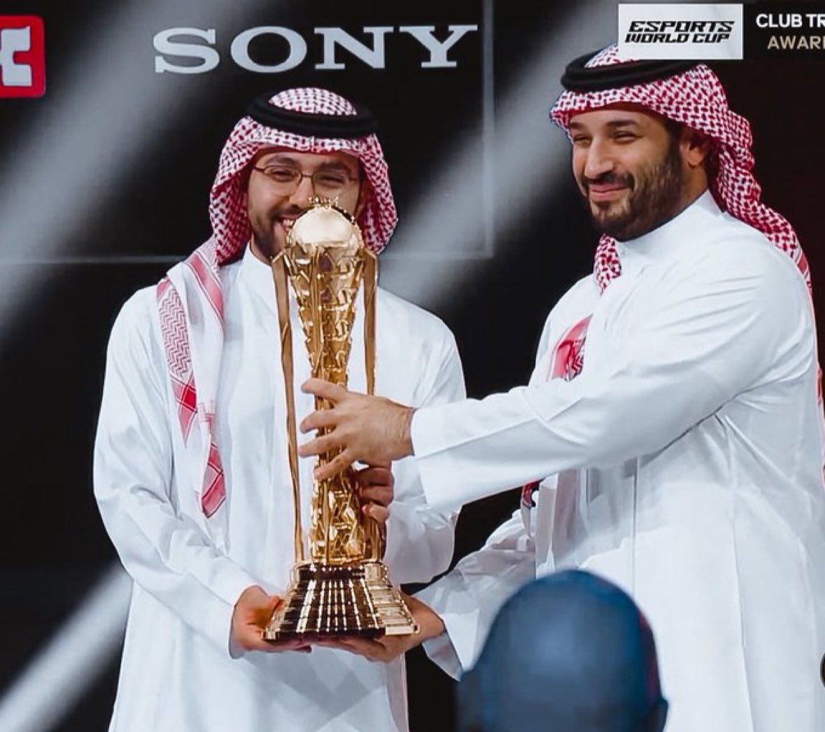 مصعب ال مغرم tweet media