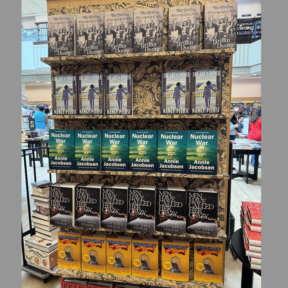 Annie Jacobsen tweet media