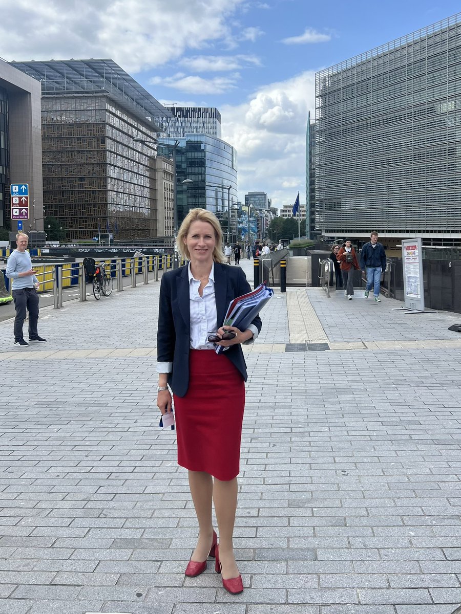 New beginnings: just arrived in Brussels and looking forward to meeting new colleagues at EU diplomatic service <a href="/eu_eeas/">European External Action Service - EEAS 🇪🇺</a> and <a href="/EU_Commission/">European Commission</a> 
 
Upcoming weeks will be full of meetings and briefings, with important focus on preparing for confirmation hearing <a href="/Europarl_EN/">European Parliament</a>