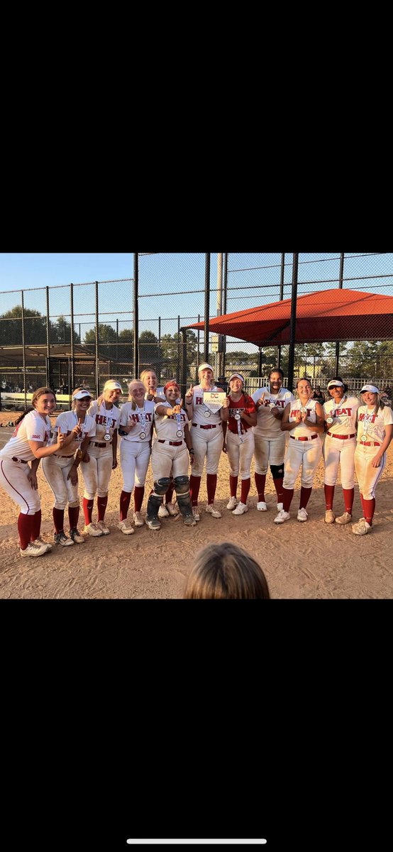 Kara West tweet media