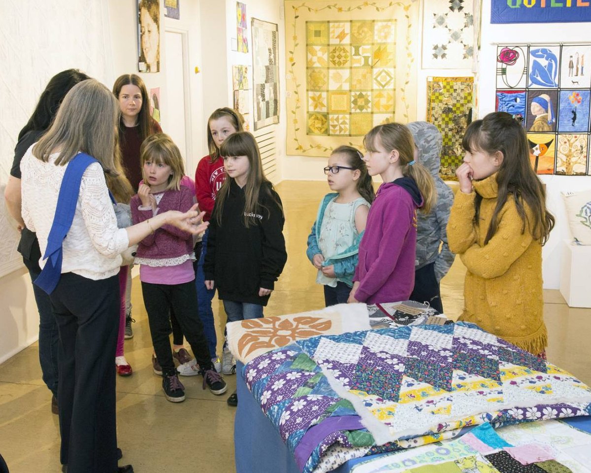 HereScotland's tweet photo. The South of Scotland's picturesque, historic towns are home to gorgeous galleries for you to enjoy👇
📍Tweeddale Museum &amp; Gallery, Scottish Borders; Kirkcudbright Galleries; Gracefield Arts Centre, Dumfries &amp; Galloway
📷VisitScotland/PRImaging
https://t.co/lE0Jw7wqQZ
#Scotland https://t.co/53jirRkqSc