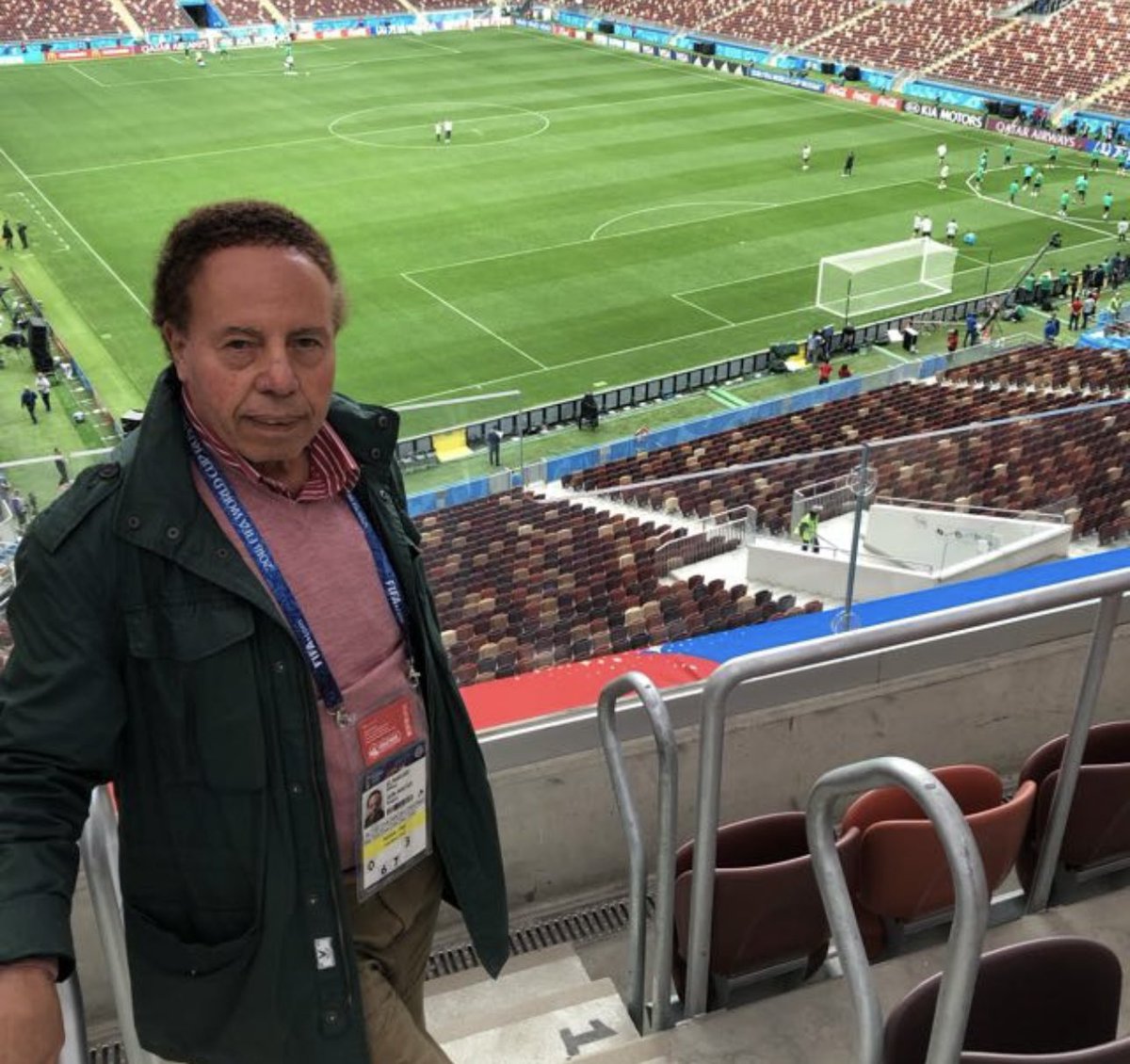 sports_tourism_'s tweet image. بقلم الإعلامي رفعت النجار  - روما : #زفين_جوران_اريكسون 
هذا المدرب كان صديقي منذ ان كان يدرب نادي روما ‼️
وكلما ناديته في أي بطولة او حتى وهو مع منتخب انجلترا 🏴󠁧󠁢󠁥󠁮󠁧󠁿 عندما كان يترك كل من معه ويأتيني للمصافحة 🤝
والسؤال عن صحتي واولادي الذين كانوا أصدقاء  لأولاده في مدرسة" نيو سكول…