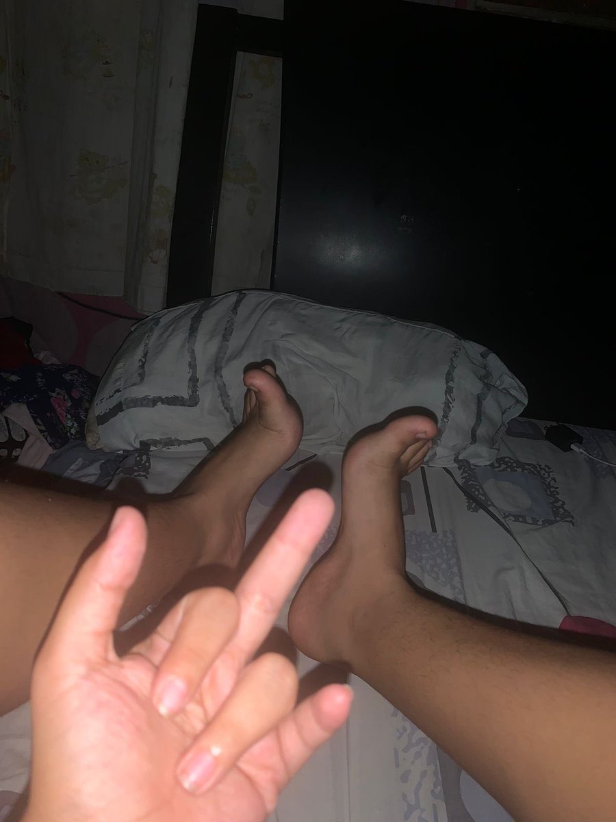 DaniMiss444's tweet photo. Este cerdo está loco porque yo lo exponga y me apodere de su dinero, es un esclavo patético que solo está a mis órdenes y a mis deseos.! Jajajaja les presento al cerdo que me da su plata para complacer mis gusto y los de mi novio😜🐷
#paypig #FinDom https://t.co/J62Y0fXgsD